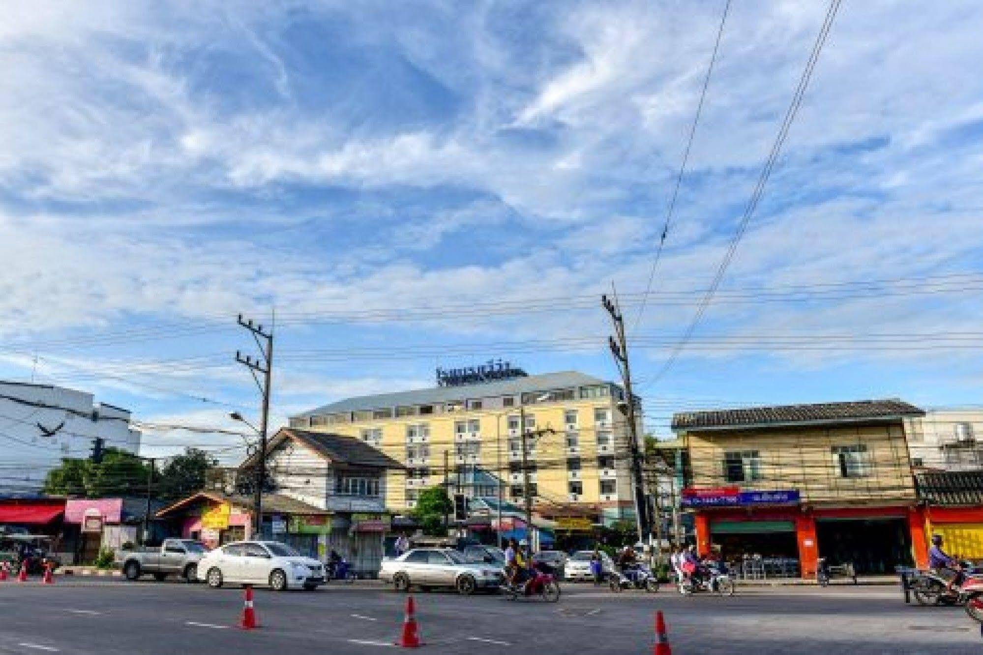 Viva Hotel Songkhla Exterior photo